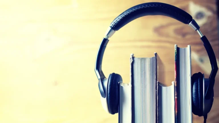 9 Audiobook Listening Tips and Tricks For Beginners